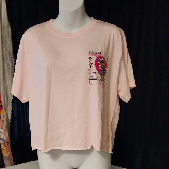 Stylish Light Pink Graphic Women's Tee - Picture 1 of 3